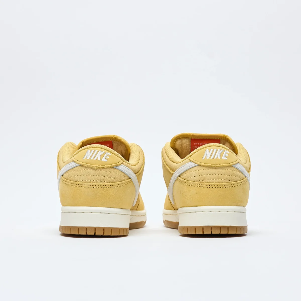 Nike SB - Dunk Low Pro ISO (Saturn Gold/Sail-Saturn Gold-Solar Flare) – Image 4